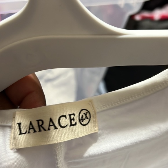 Top - Picture 3 of 3